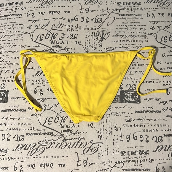 Bikini bottom - Picture 2 of 3